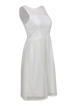 Adrianna Papell - White Embroidered Textured Overlay Dress Sz 4
