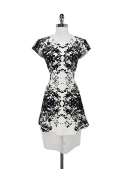Annabelle - Linen & Silk Print Dress w/ Tulle Hem Sz 6