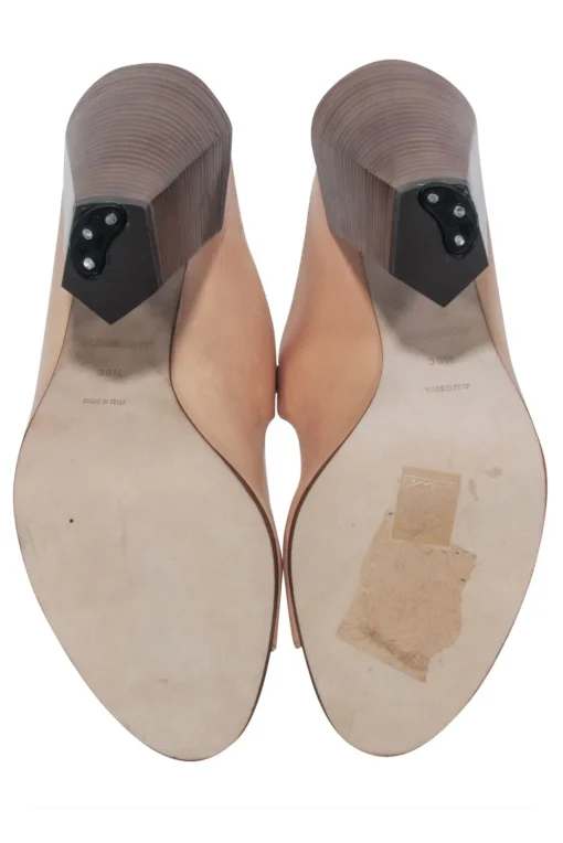 Burberry - Beige Leather Open Toe "Kiersten" Mule Heels Sz 8.5