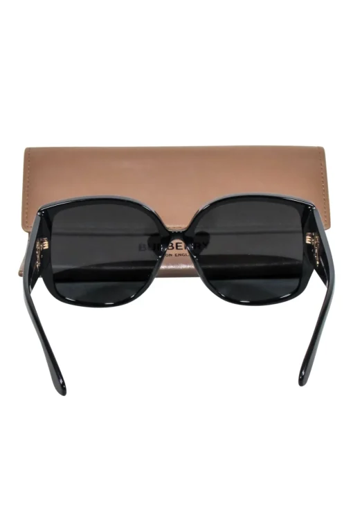 Burberry - Black Oversized Sunglasses