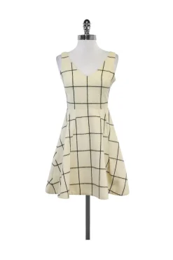 Creatures of Comfort - Cream & Grey Geo Print Dress Sz S