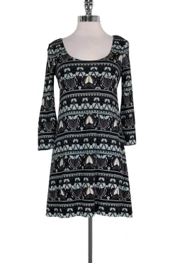 Diane von Furstenberg - Blue Floral Print Shift Sz 2