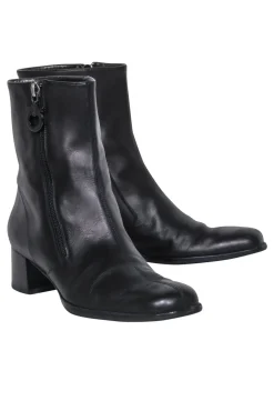 Ferragamo - Black Leather Short Boots Sz 8.5