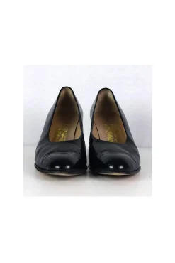 Ferragamo - Black Leather Embossed Pumps Sz 9.5