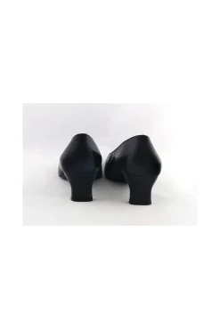 Ferragamo - Black Square Toe Pumps Sz 8