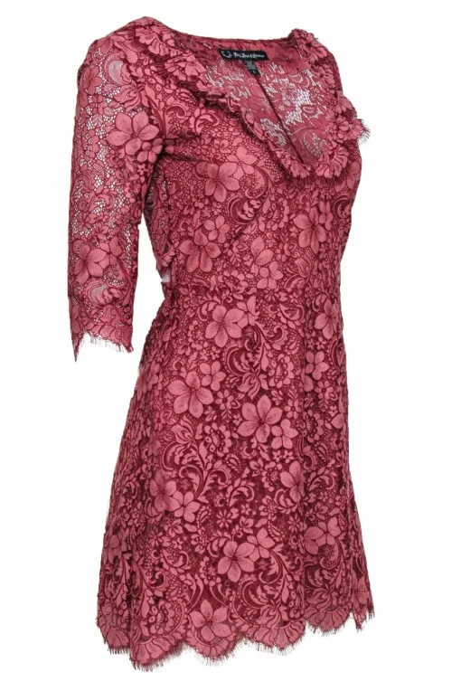 For love & lemons - Pink Lace Dress w/ Open Back Sz S