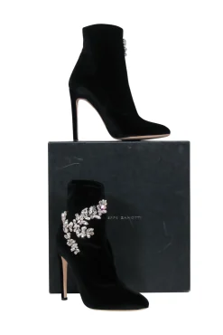 Giuseppe Zanotti - Black Velvet Booties w/ Crystal Embellishment Sz 8