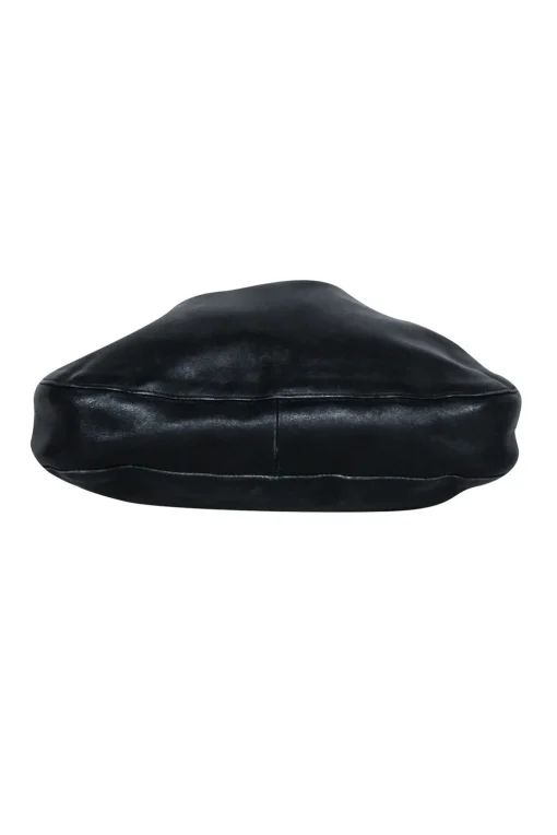 Gucci - Black Leather Vintage Shoulder Bag