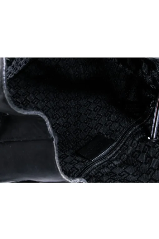 Gucci - Black Leather Vintage Shoulder Bag