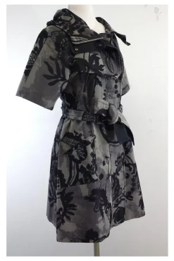 Hanii Y - Grey Print Short Sleeve Jacket Sz 6