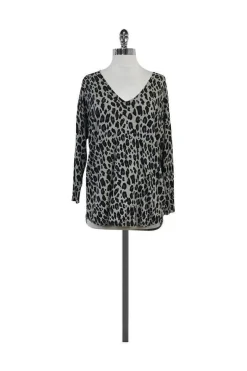 Joie - Grey & Black Cheetah Print V Neck Sweater Sz S