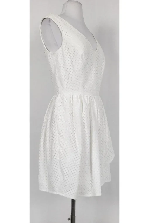 Keepsake - White Eyelet Fit N Flare Dress Sz M