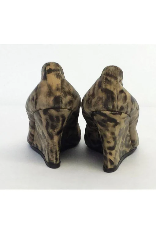 Lanvin - Beige & Grey Leopard Print Leather Wedges Sz 5