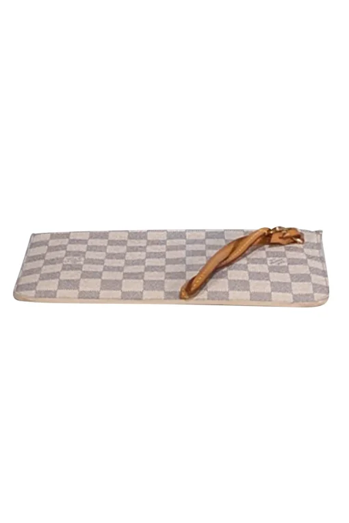 Louis Vuitton - White Damier Pochette Wristlet