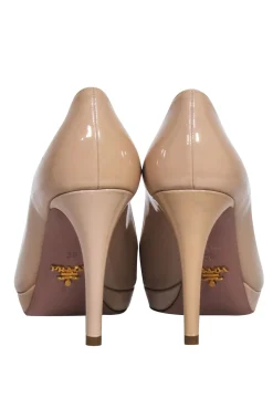 Prada - Nude Patent Leather Basic Pumps Sz 6