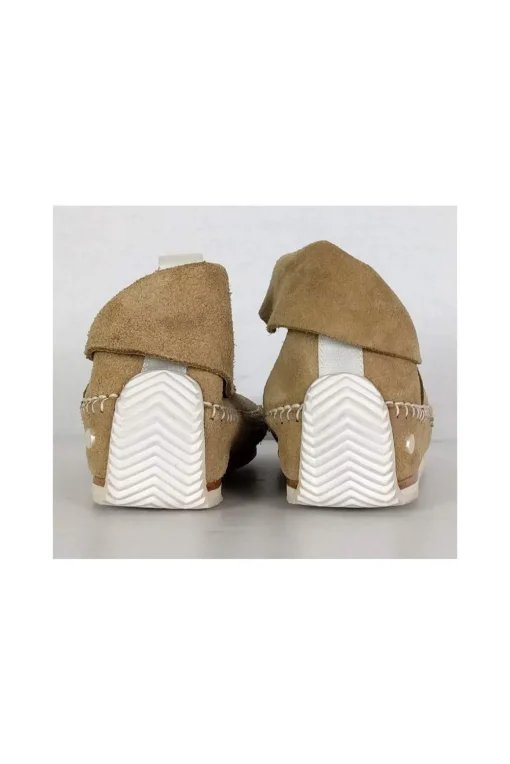 Rag & Bone - Beige Hand Sewn Moccasins Sz 6.5