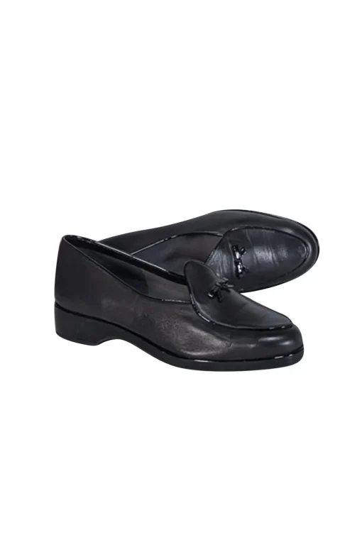 Stuart Weitzman - Black Leather Loafers w/ Patent Trim & Bow Accent Sz 10