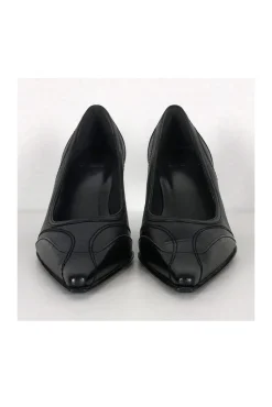 Stuart Weitzman - Black Leather Pointed Pumps Sz 9