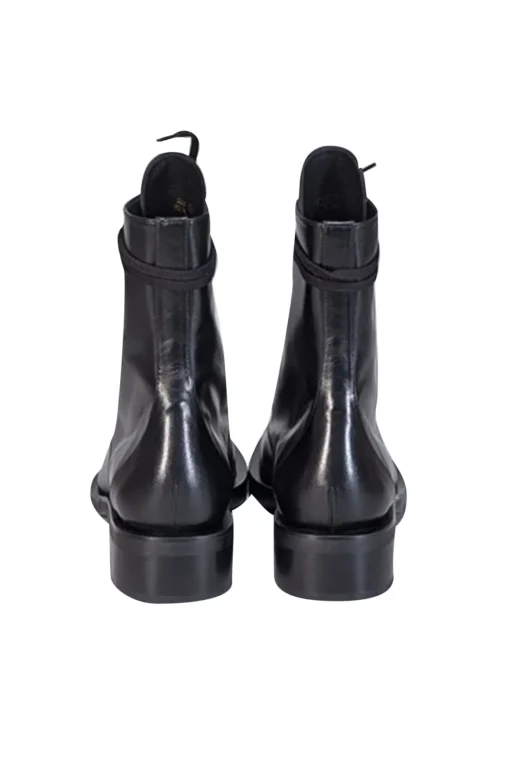 Stuart Weitzman - Black Leather "Sondra Sleek" Short Boots Sz 8