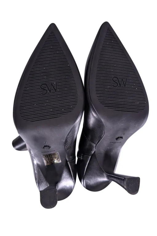 Stuart Weitzman - Black Leather Pointed Toe Short Boots Sz 6