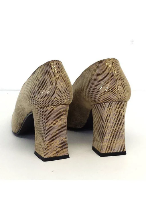 Stuart Weitzman - Gold Metallic Pumps Sz 7.5