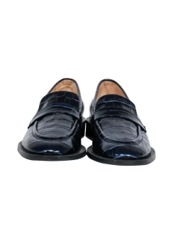 Stuart Weitzman - Navy Reptile Embossed Leather Loafer Sz 10