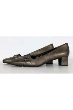 Stuart Weitzman - Silver Square Toe Heels Sz 7.5