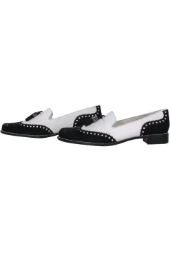 Stuart Weitzman - White Leather Wingtip Loafers w/ Black Beading Sz 9