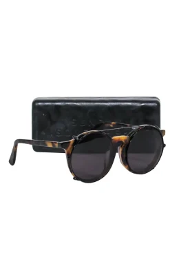Sunday Somewhere - Brown Tortoise Shell Round Sunglasses w/ Brow Bar