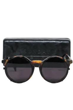 Sunday Somewhere - Brown Tortoise Shell Round Sunglasses w/ Brow Bar