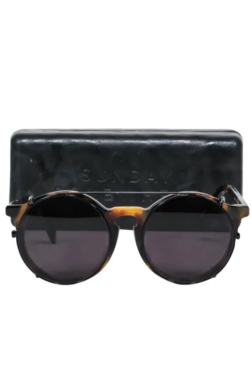 Sunday Somewhere - Brown Tortoise Shell Round Sunglasses w/ Brow Bar
