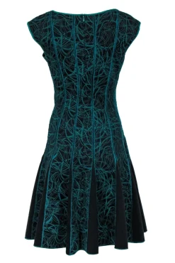 Tadashi Shoji - Emerald Green & Black Swirly Embroidered Cap Sleeve A-Line Dress Sz L