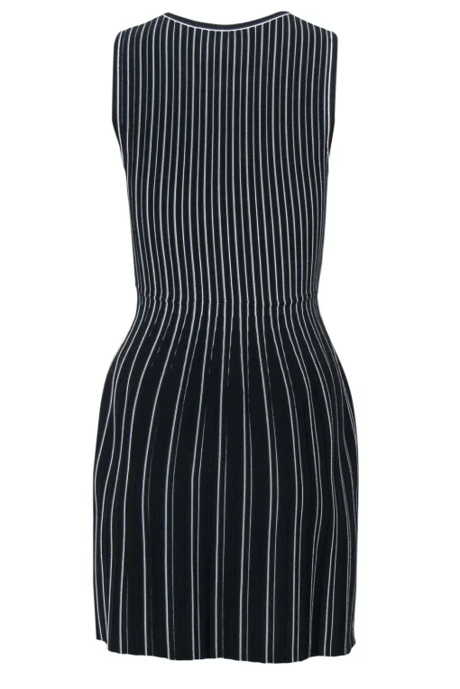 Theory - Black & White Pinstriped Sleeveless “Shell” Sheath Dress Sz P