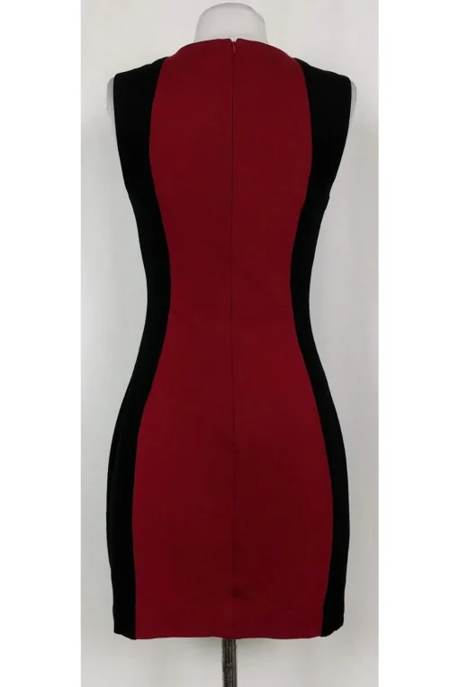 Trina Turk - Black & Burgundy Fitted Dress Sz 2