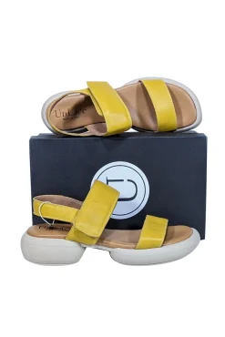 UnLace - Yellow & Cream Strappy Sandals Sz 10