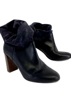 Vince - Dark Navy Leather Booties Sz 11