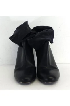 Vince - Dark Navy Leather Booties Sz 11