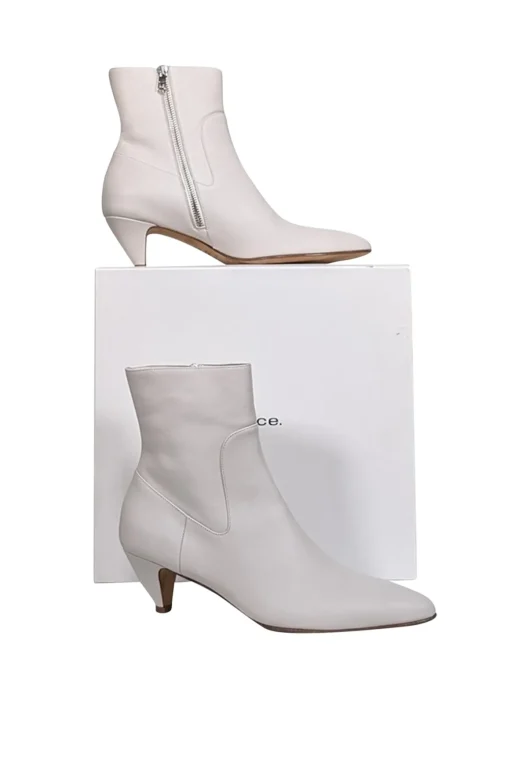 Vince - Ivory Leather "Meta" Short Boots Sz 8.5